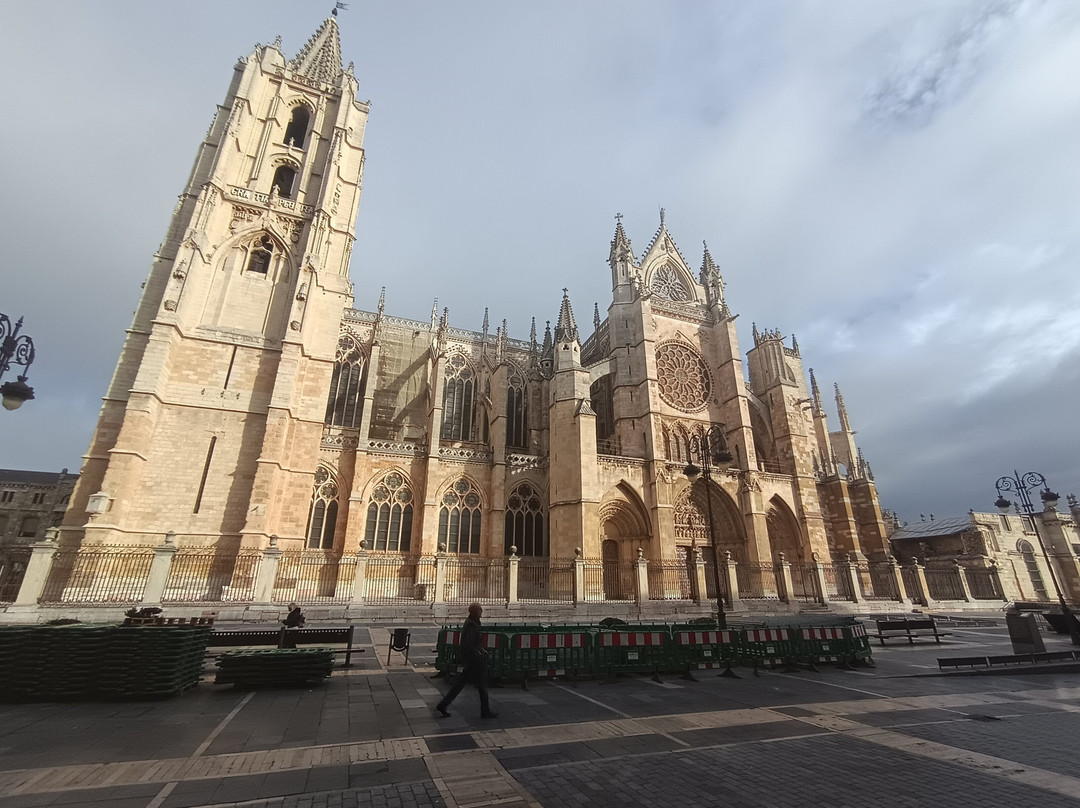 Palacio de los Guzmanes-莱昂必去景点