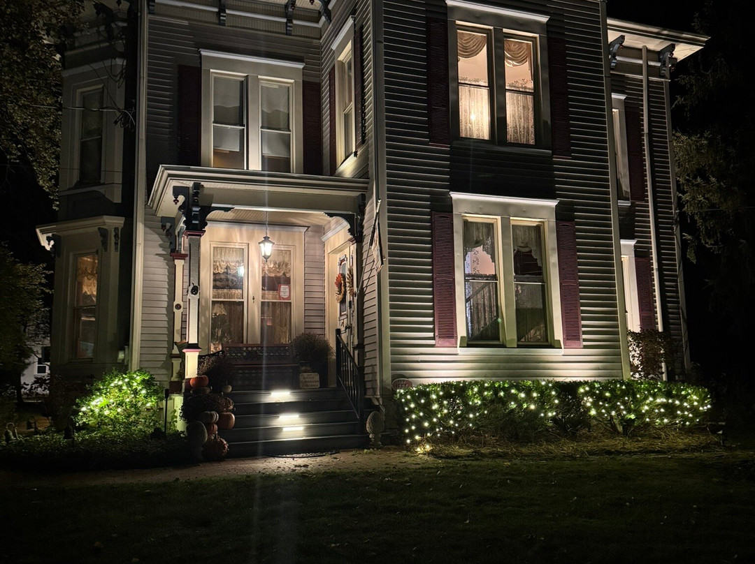 Sutherland House Victorian Bed & Breakfast主图