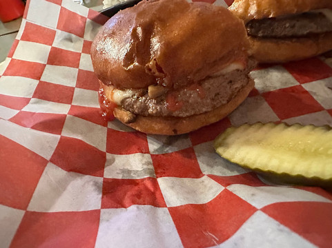 Big Dog Daddy's Roadhouse-Bay City必去景点