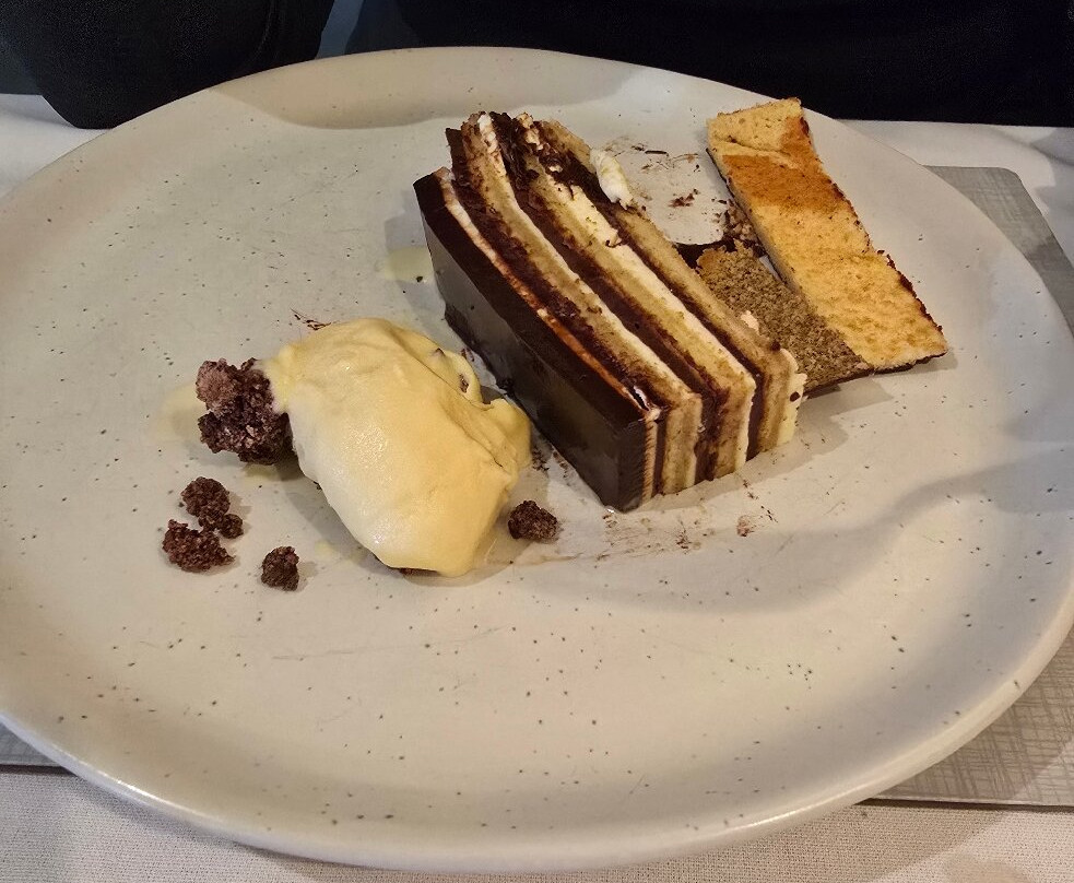 斯托四号酒店和卡特勒餐厅主图