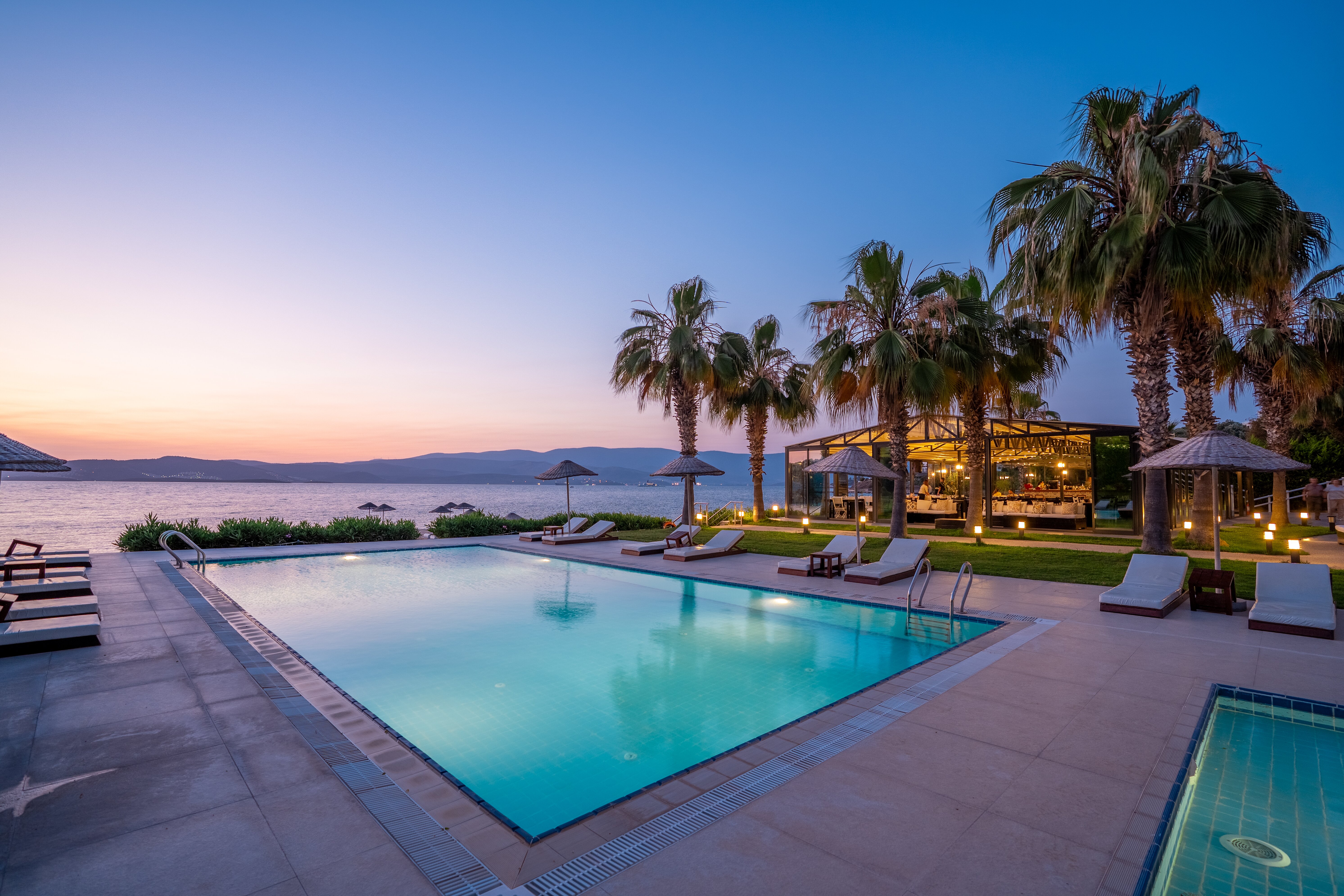 Med-inn Boutique Hotel-泳池