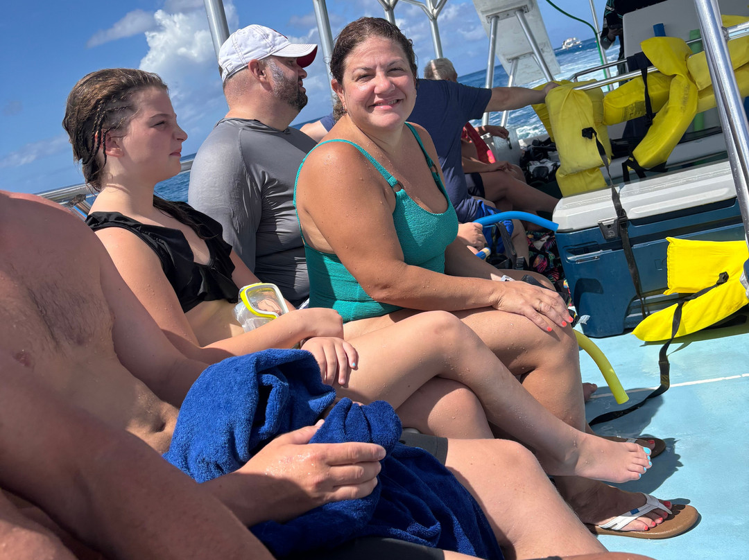 Barbados Snorkeling Tours by Hayden Browne-Holetown必去景点