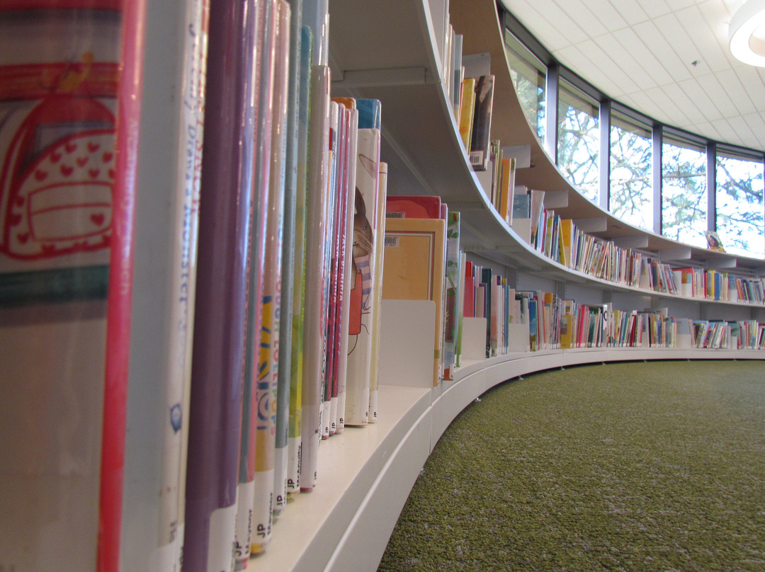 Salem Public Library-塞勒姆必去景点