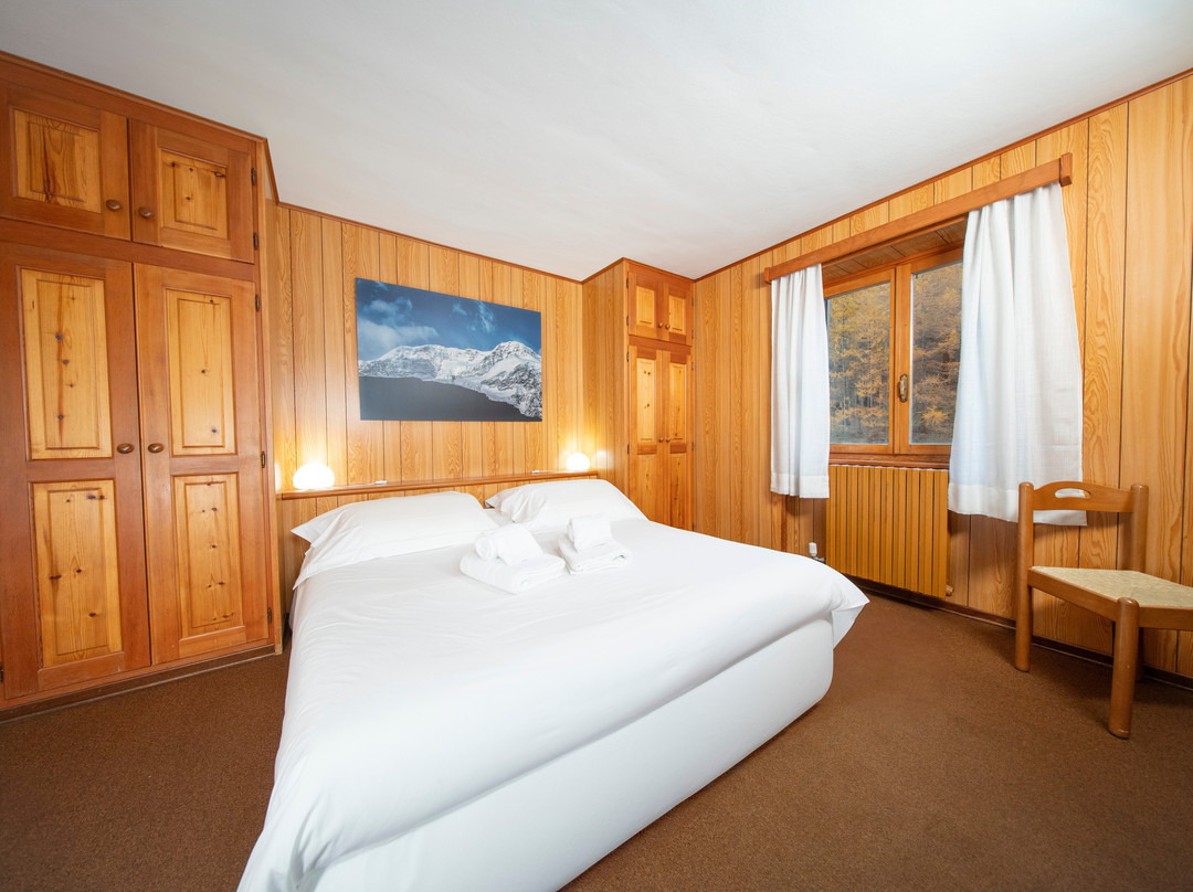 丽斯欧克酒店主图