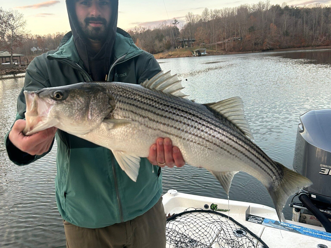 Clint's Striper Guide Service-Union Hall必去景点