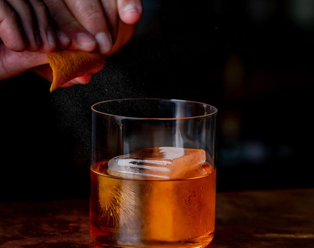 Tom Thumb Cocktail Bar-纽奎必去景点