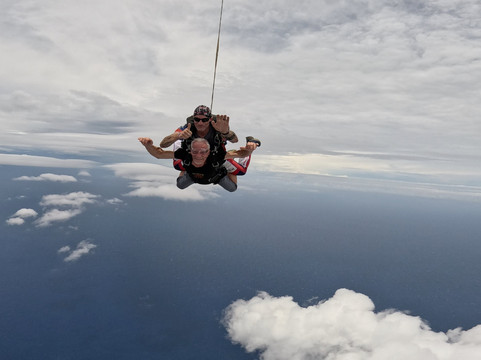 Para Club de Bourbon-留尼旺圣皮耶必去景点