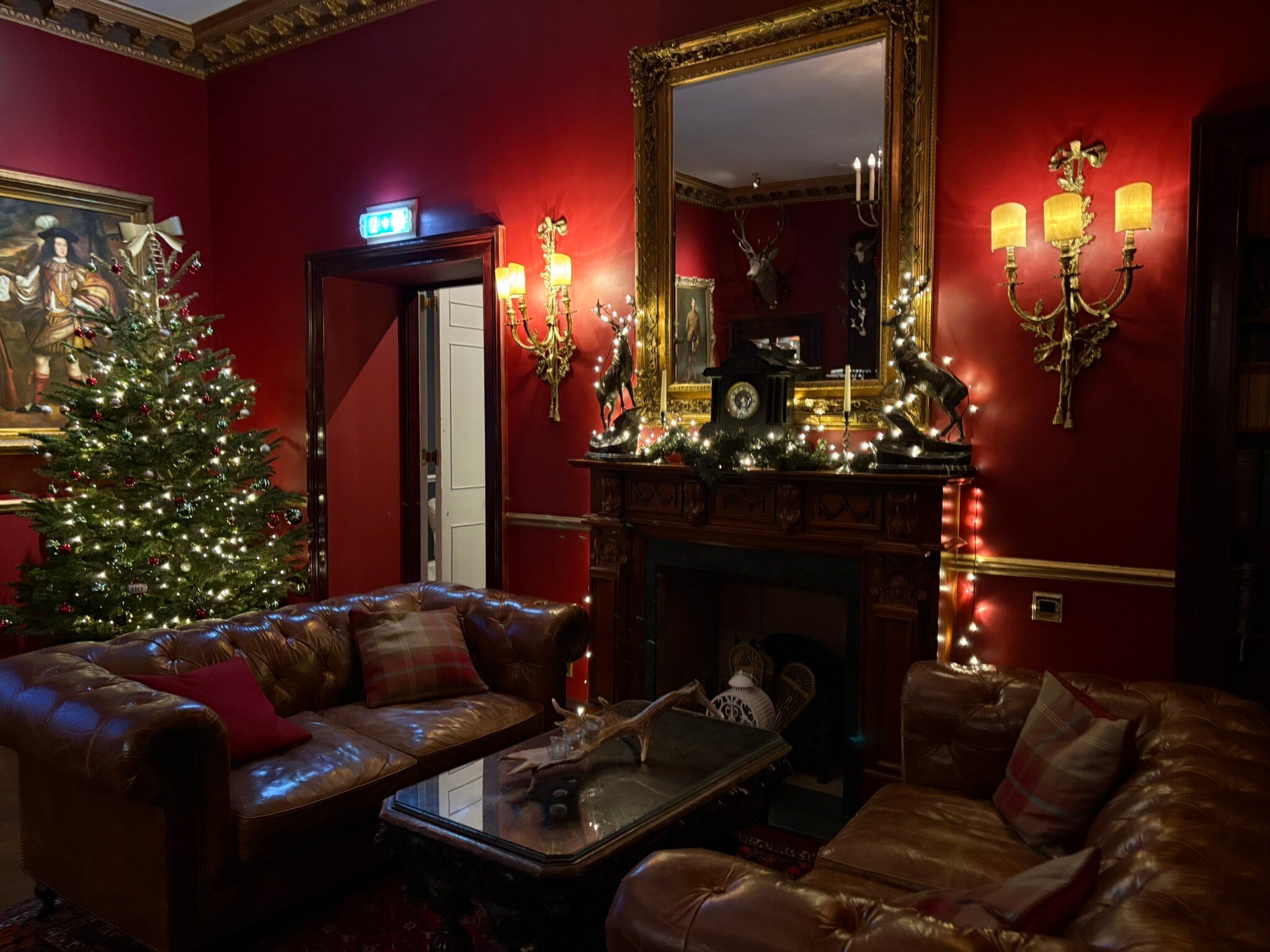 梅尔维尔城堡酒店-官方