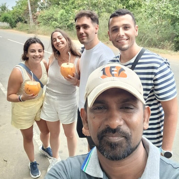 D&S Tours Lanka