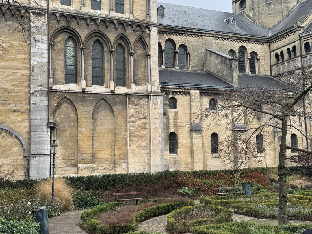 Munsterkerk-鲁尔蒙德必去景点