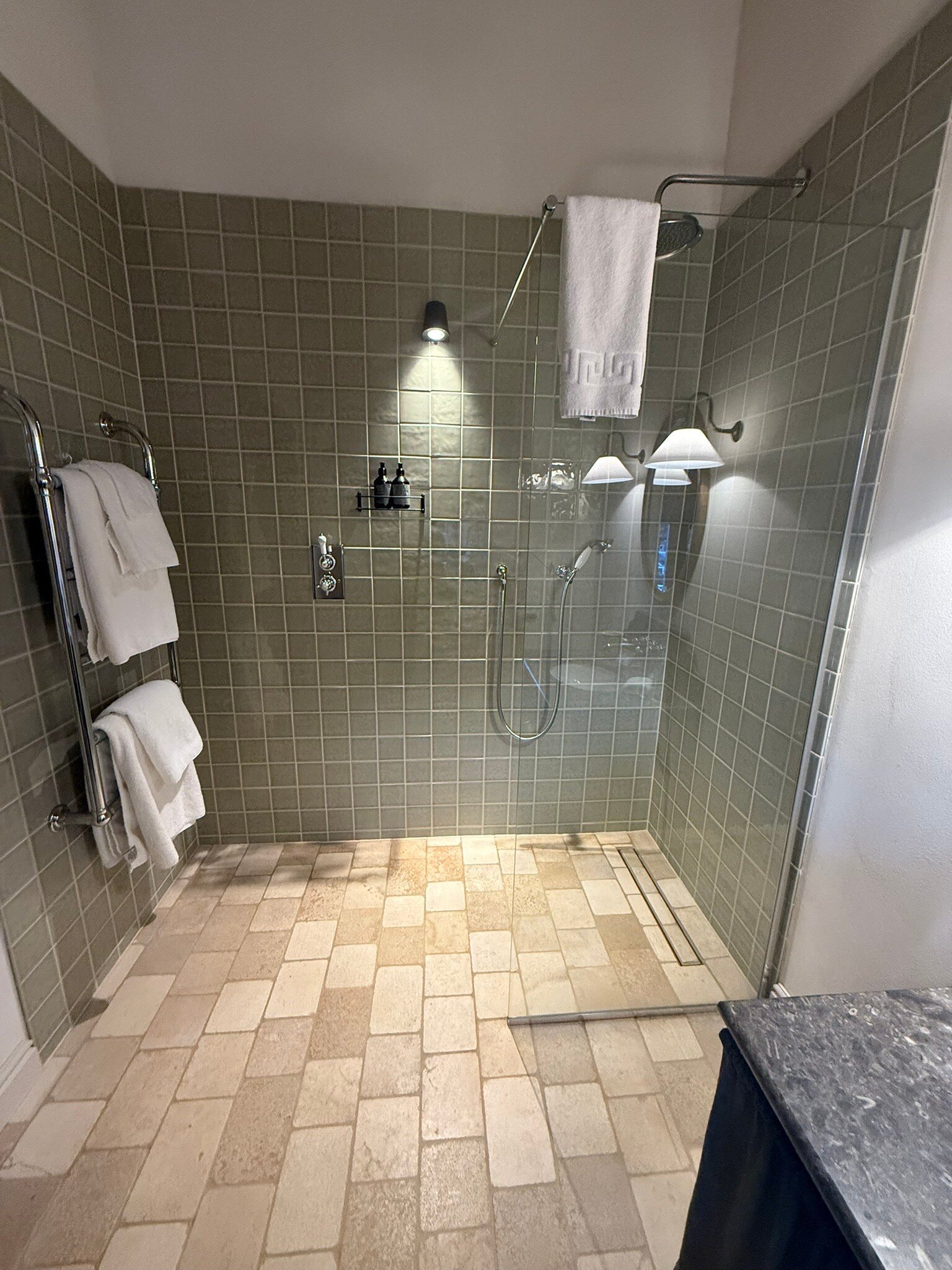 The Pilsley Inn-官方