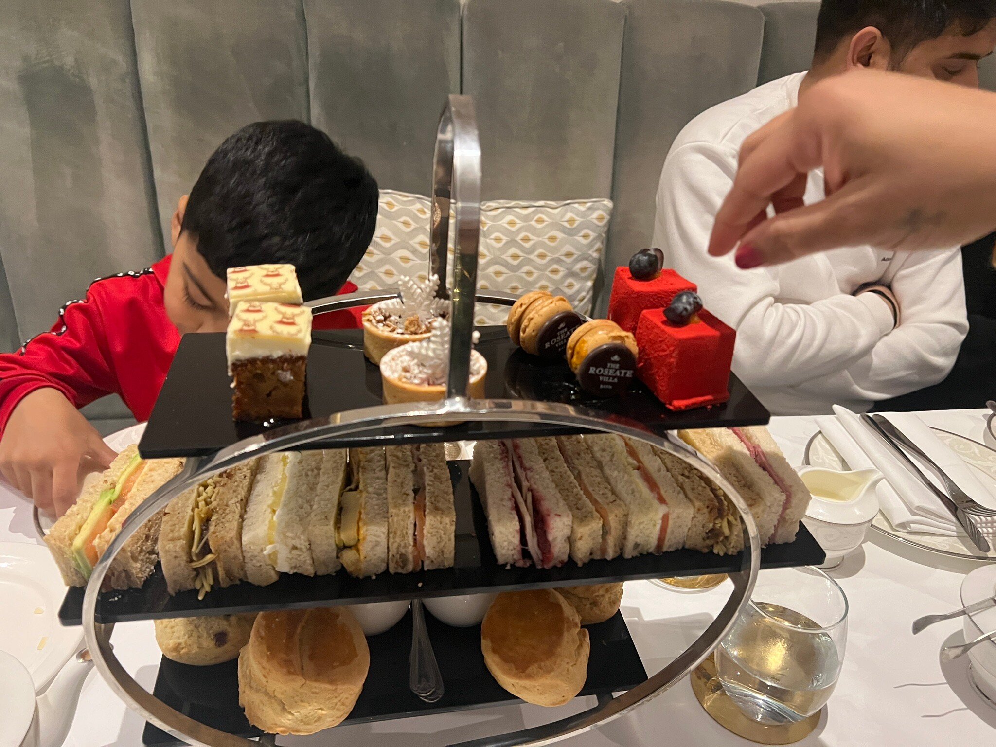 抹大拉别墅酒店-官方