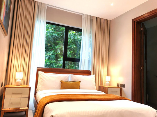 The Meru House主图