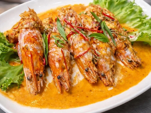 Piz-Zaa Thai restaurant moo kata