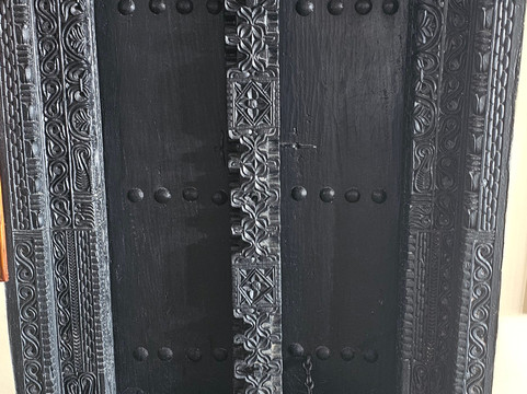 吉汶瓦海滩度假酒店主图