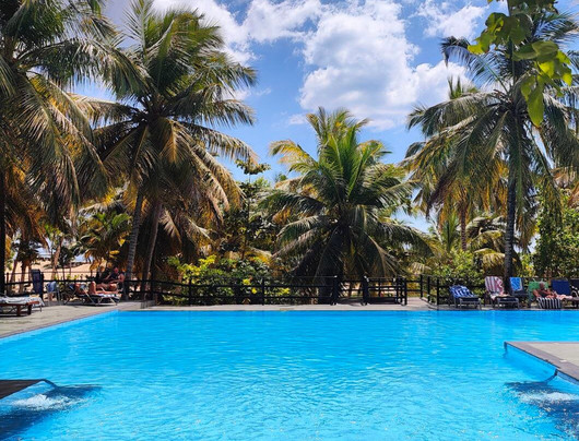 泻湖天堂海滩度假村主图