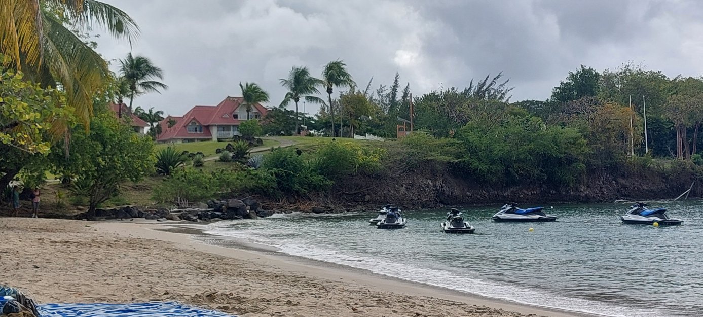 圣吕斯皮耶雷乡村度假-泳池
