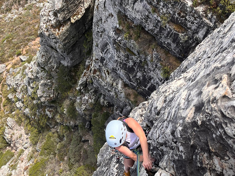 Climb Table Mountain-开普敦中心区必去景点