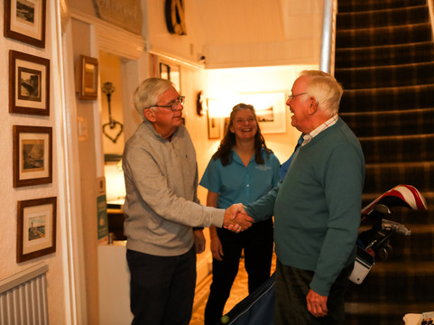 布林恩乌兰德斯酒店主图