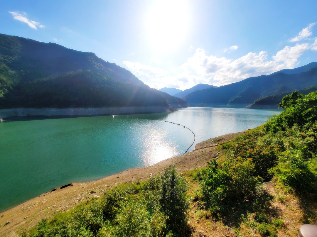 Shimokubo Dam-藤冈市必去景点