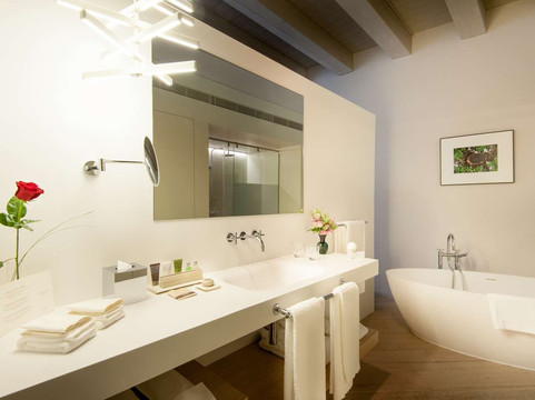 巴塞罗那美世酒店主图