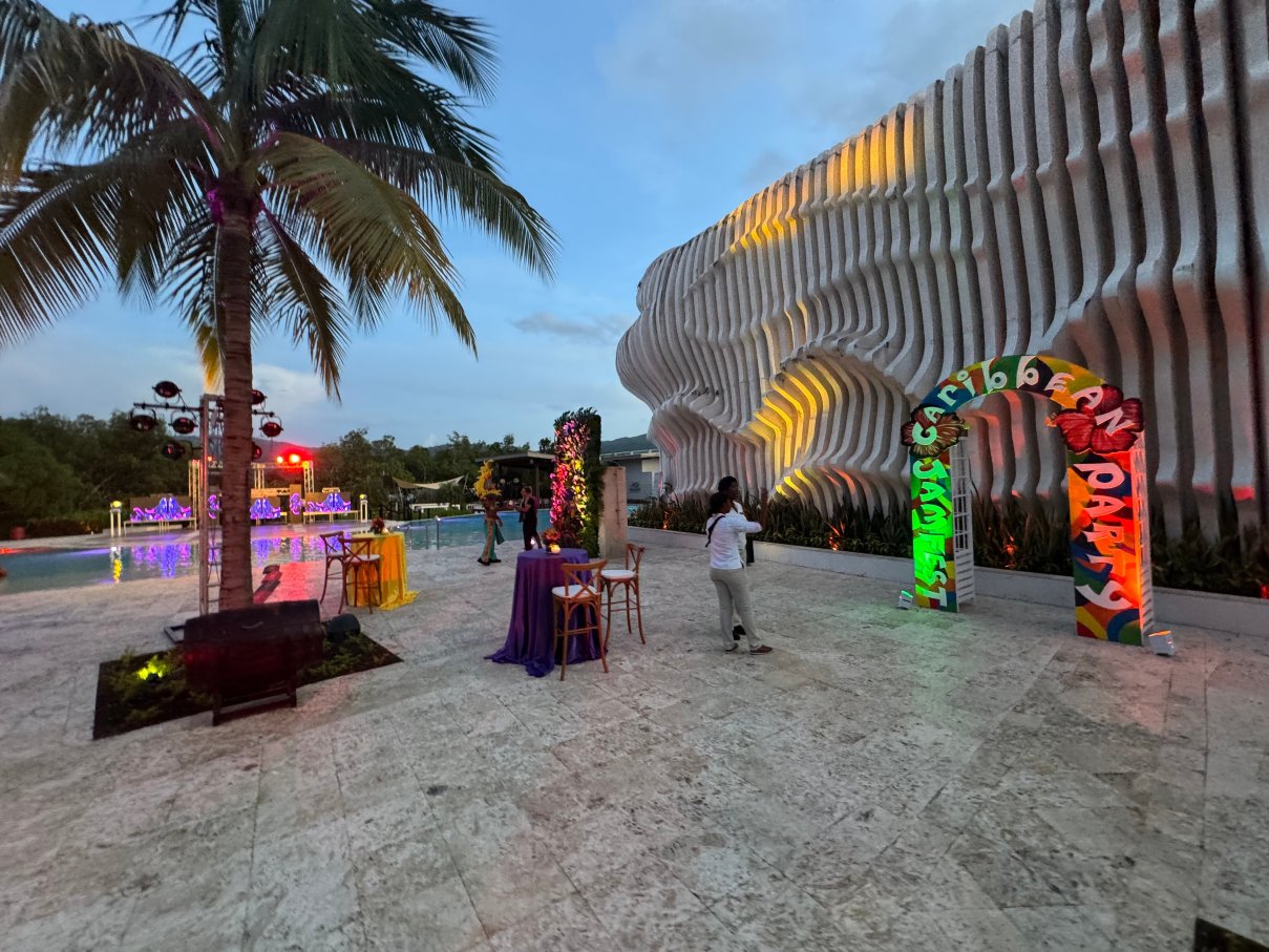 蒙特哥湾屏息以待酒店-官方