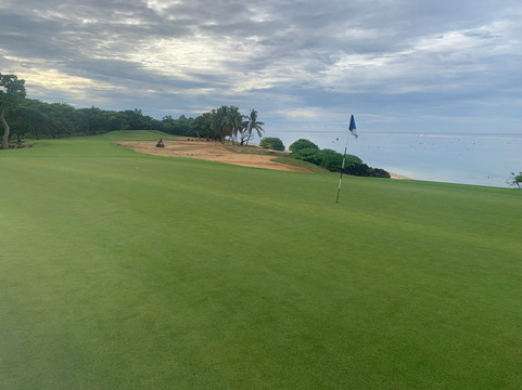 Natadola Bay Championship Golf Course-辛加东卡必去景点