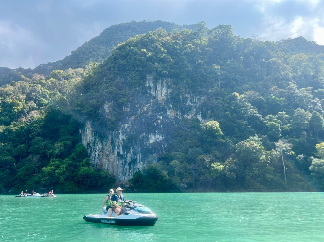 Wave Quest Watersport-中央海滩必去景点