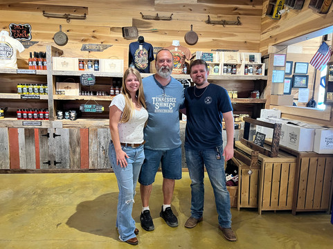 Tennessee Shine Co.-塞维尔维尔必去景点