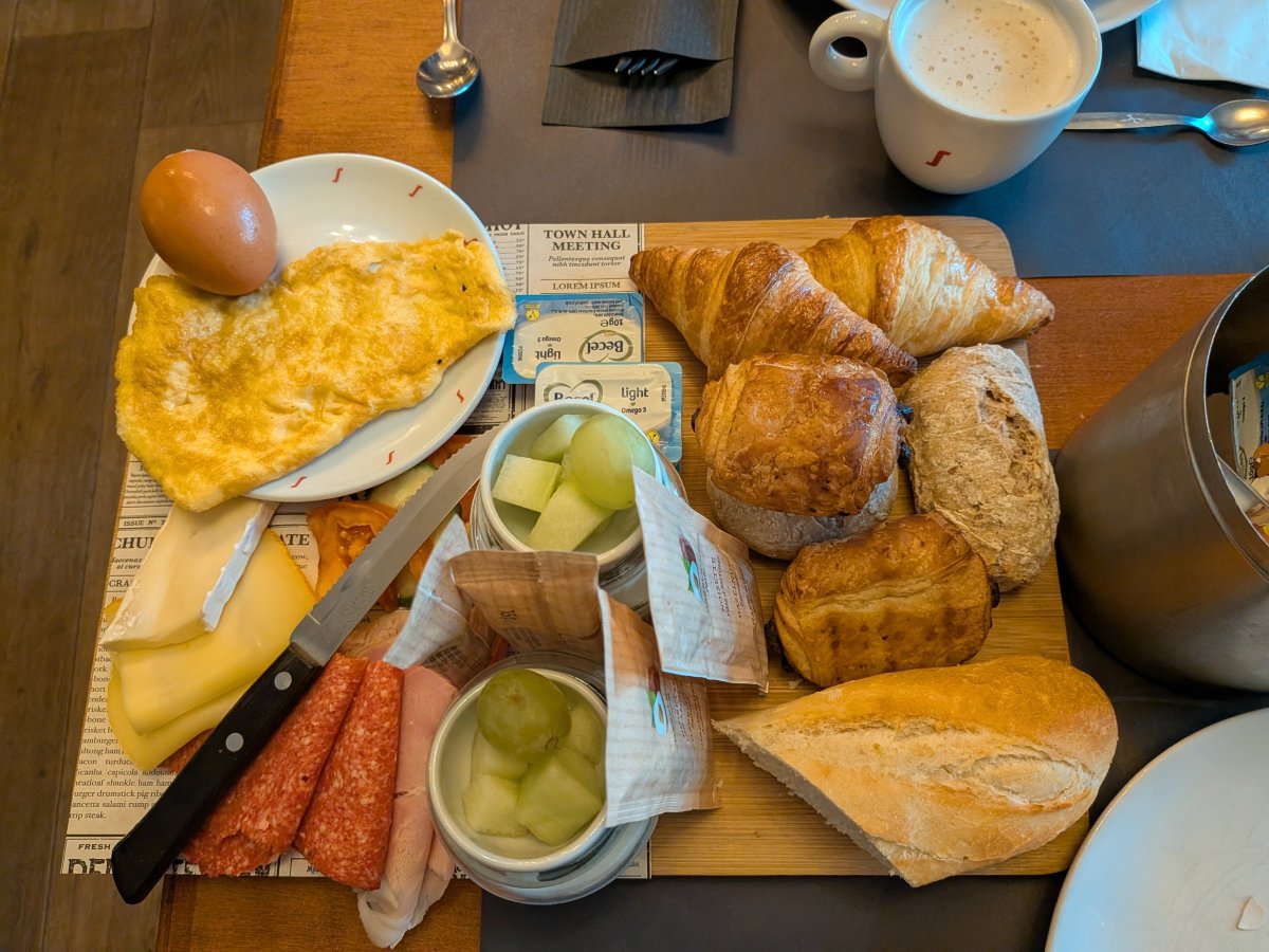 林波奇亚酒店-官方