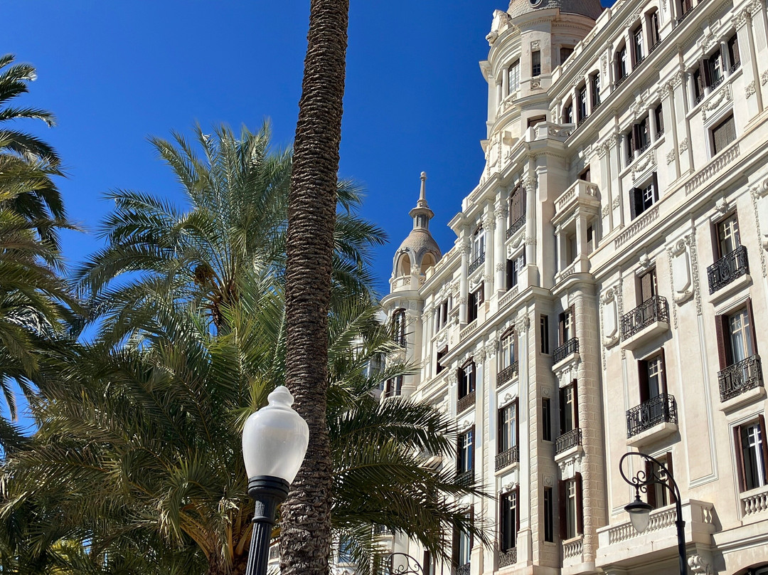 Casa Carbonell-阿利坎特省必去景点