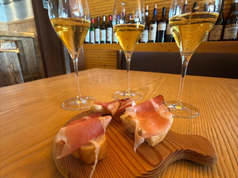 摩纳哥体育酒店主图