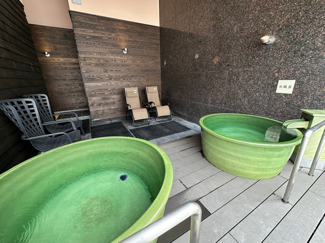 东川旭岳温泉熊蒙特酒店主图