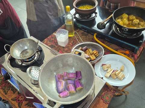 Honey Bee Garden-埃勒必去景点