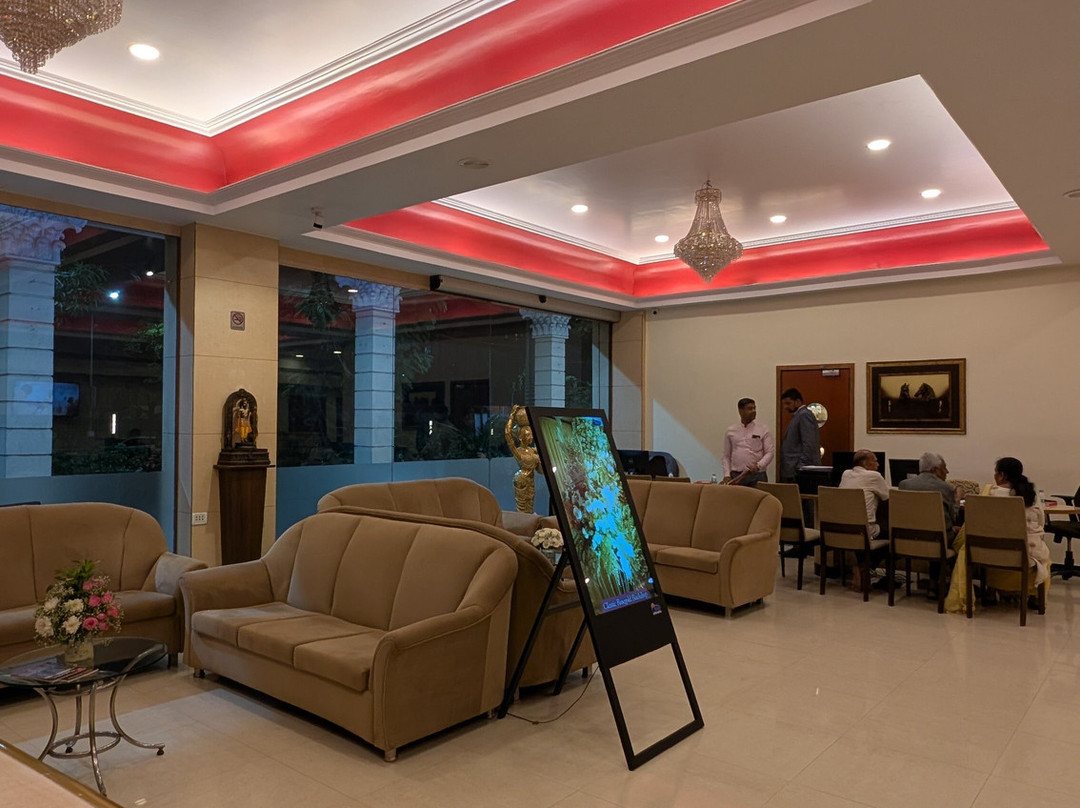 提托普广场酒店主图