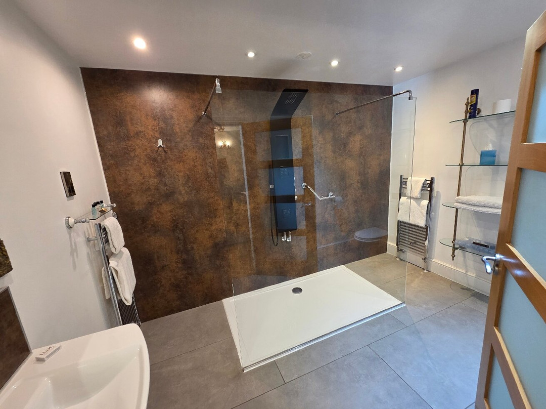 瓦维尔纹章酒店主图