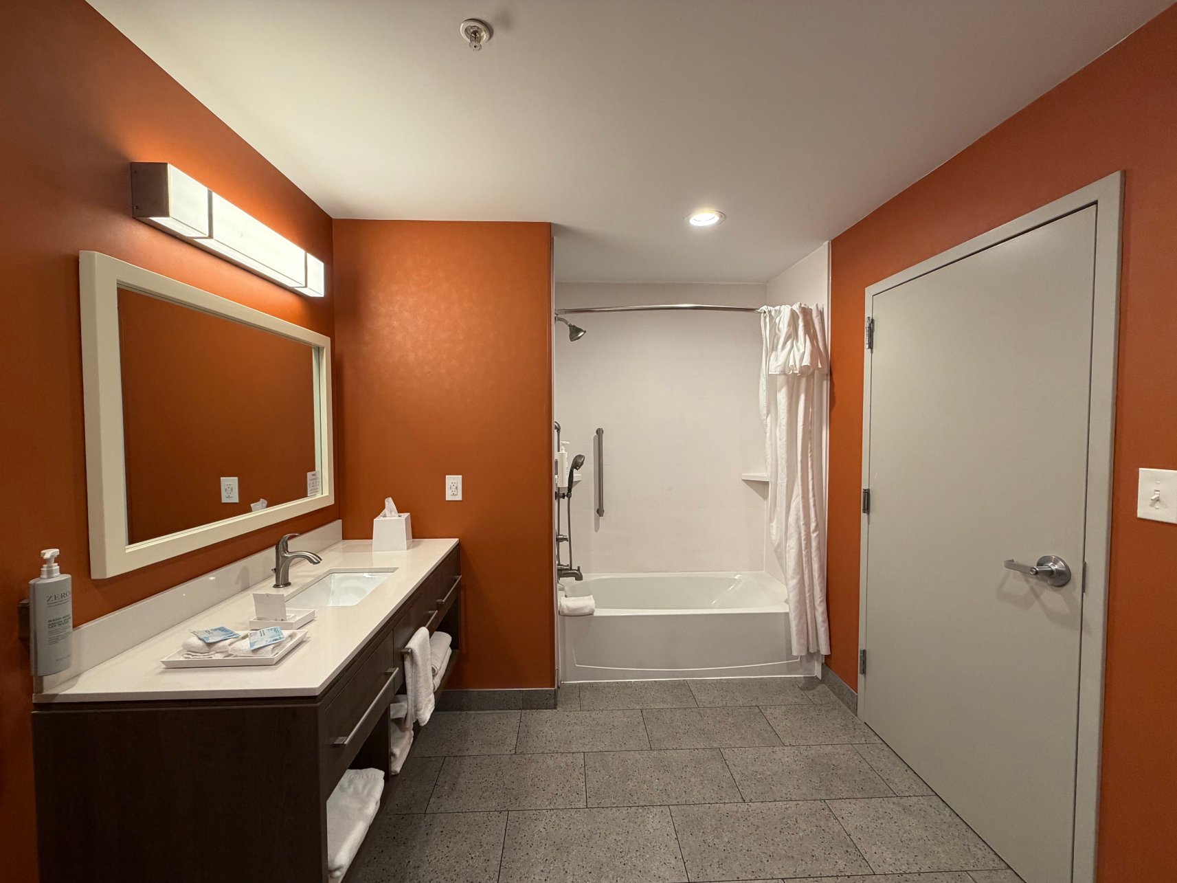 密西西比维克斯堡希尔顿惠庭套房酒店-浴室