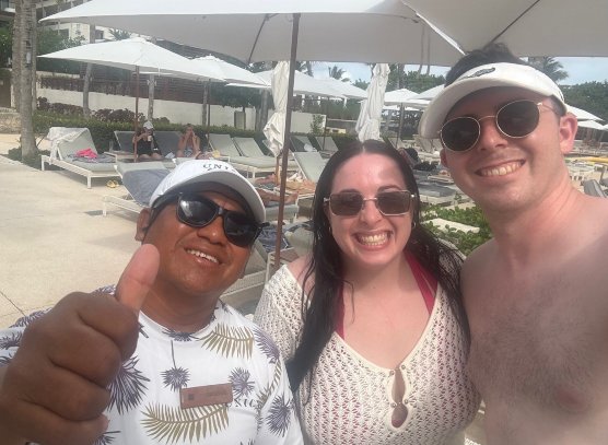 乌尼科玛雅河滨全包式住宿酒店 - 限成人-泳池