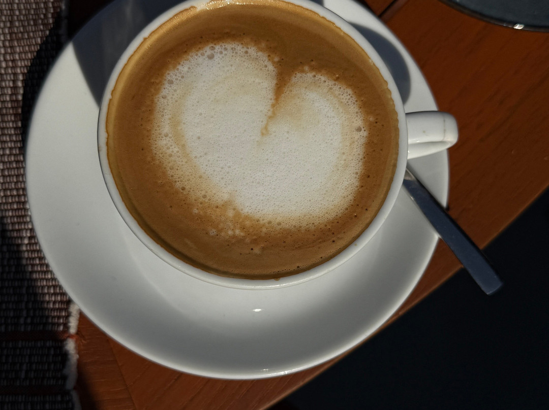 伊斯卡拉度假酒店主图