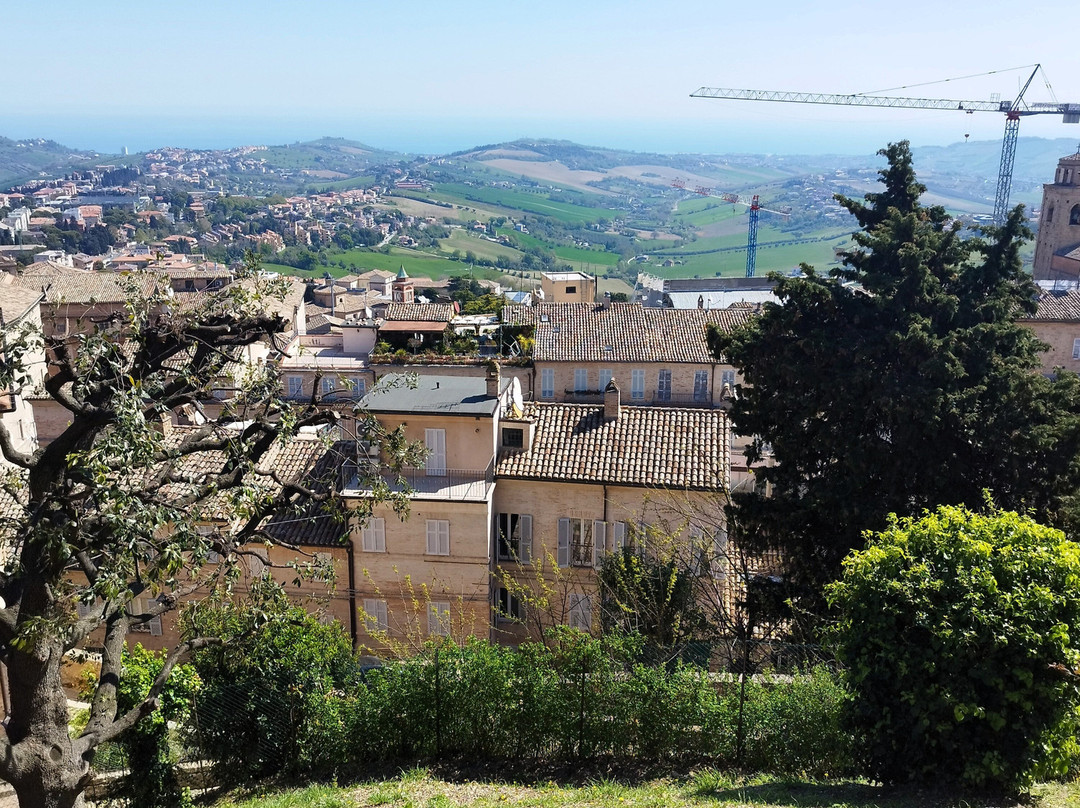 Piazzale del Girfalco-费尔莫必去景点