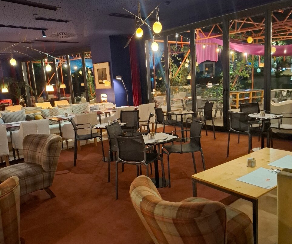 圣库加特酒店主图