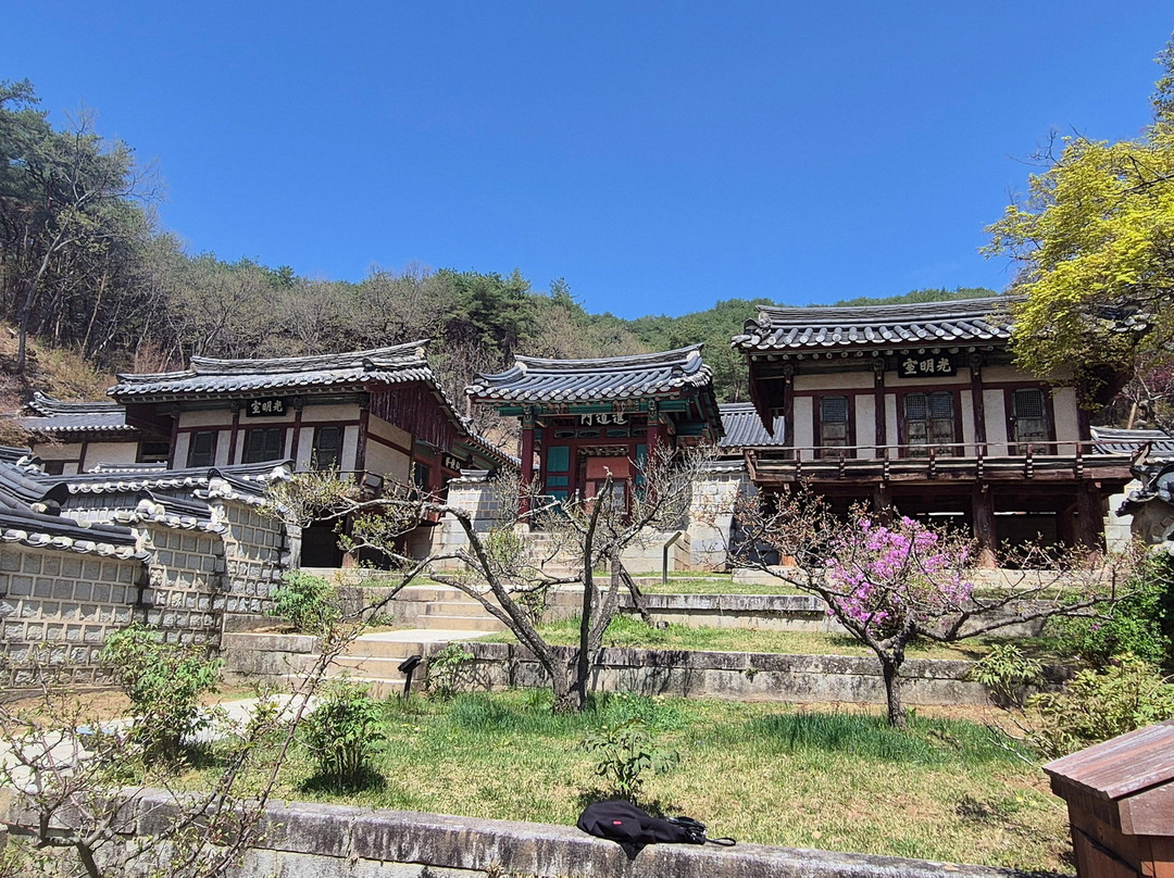 Dosanseowon Confucian School-安东市必去景点