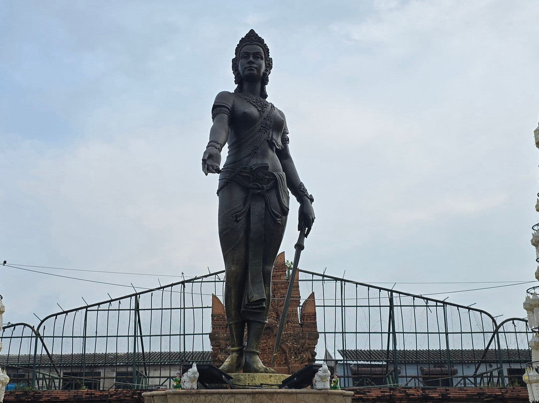 Phra Nang Chamthewi Statue-南奔必去景点