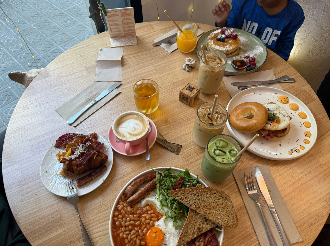 Corgi Cafe
