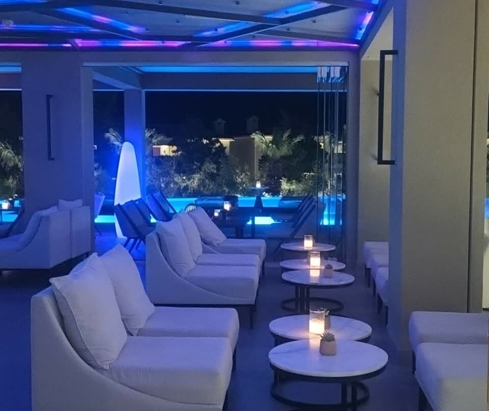 大西洋帝国度假村 - 限成人主图