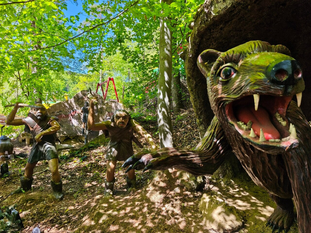 Styrassic Park-泉格莱兴山必去景点