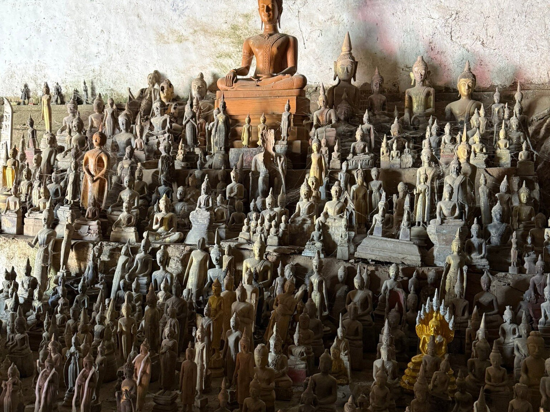 Pak Ou Caves-Ban Pak-Ou必去景点