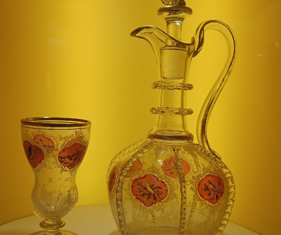 Glasmuseum Bärnbach-Baernbach必去景点