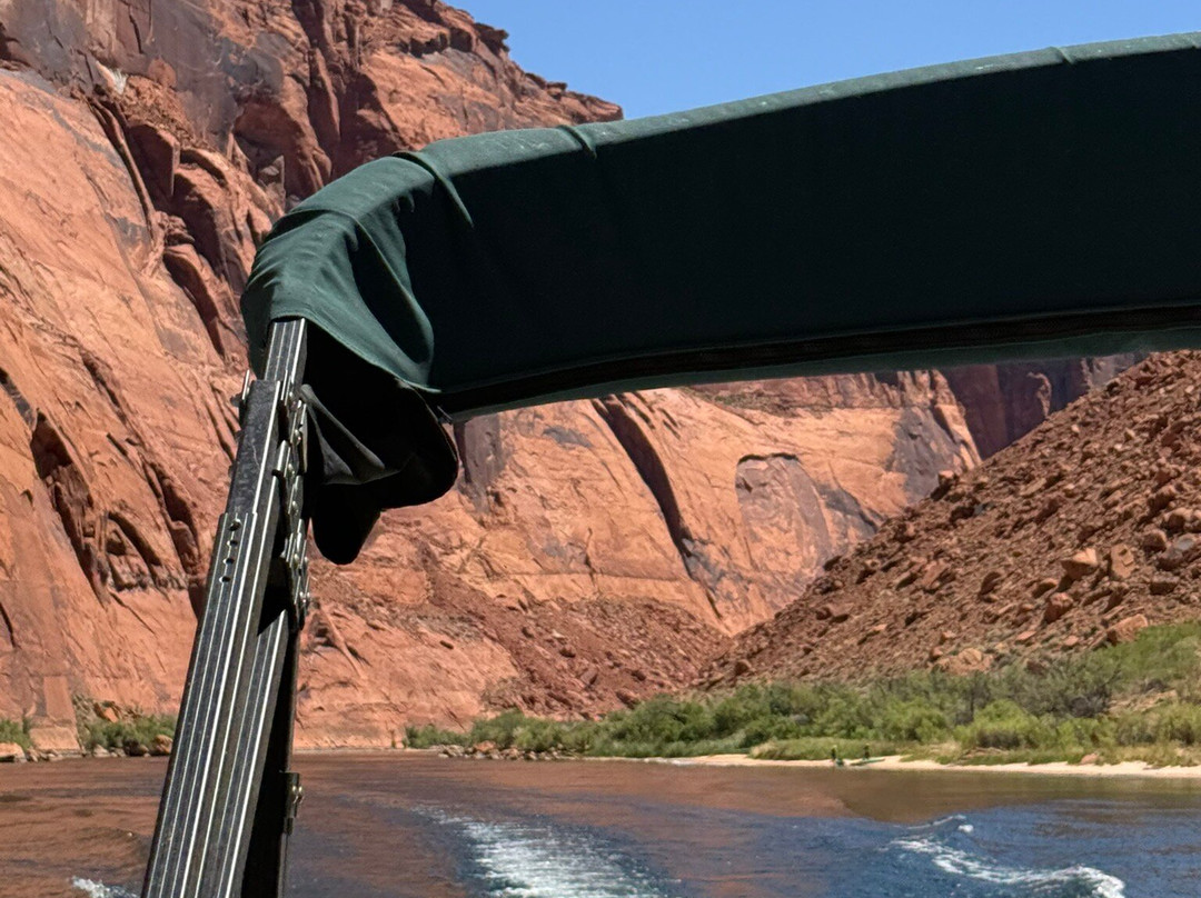 Kayak Horseshoe Bend-大理石峡谷必去景点