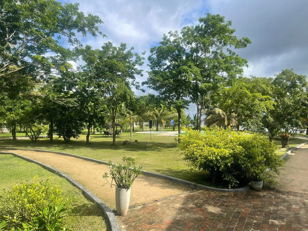 Tabbowa Lake Resort
